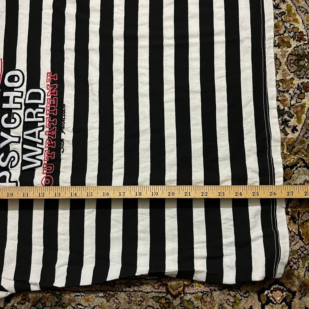 Alcatraz Psycho Ward Outpatient Striped Graphic Shirt Mens LARGE Black White - Picture 5 of 5